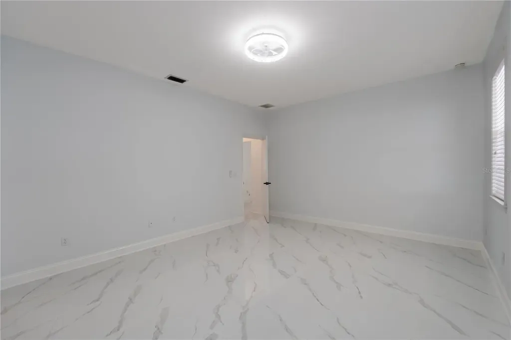 2432 NE 33rd Court Ocala FL 34470