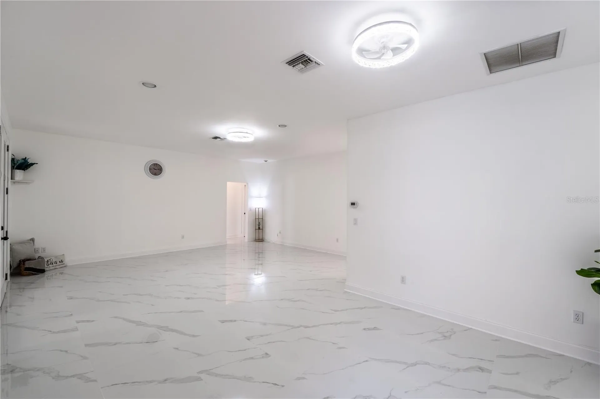 2432 NE 33rd Court Ocala FL 34470