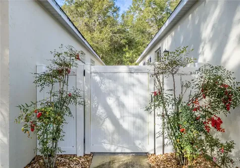2432 NE 33rd Court Ocala FL 34470