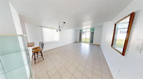 5 Madre Perla Humacao PR 00791