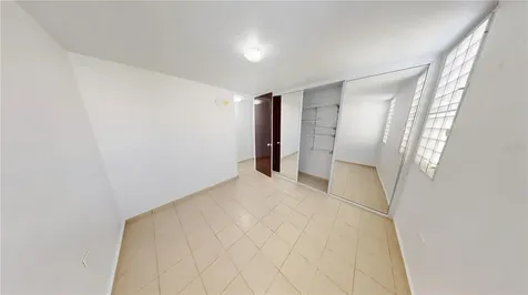 5 Madre Perla Humacao PR 00791