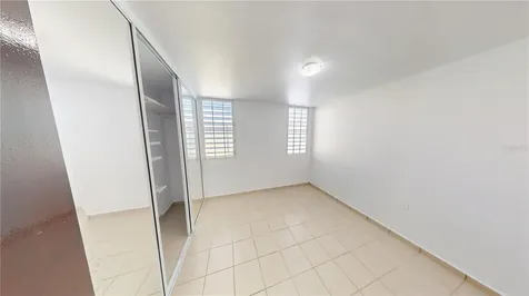 5 Madre Perla Humacao PR 00791
