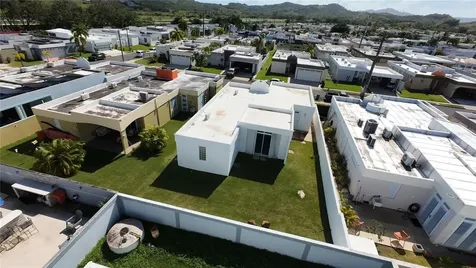 5 Madre Perla Humacao PR 00791
