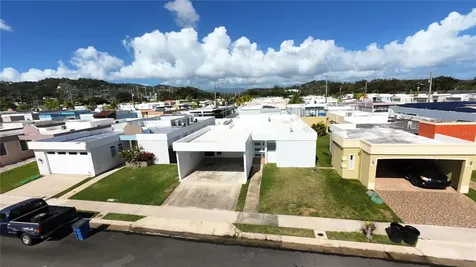 5 Madre Perla Humacao PR 00791