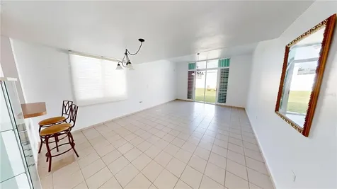 5 Madre Perla Humacao PR 00791