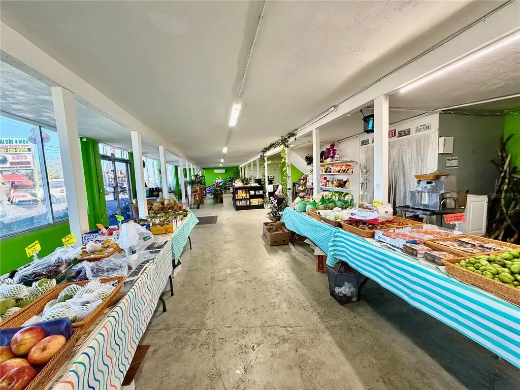 4022 54th Avenue N St Petersburg FL 33714