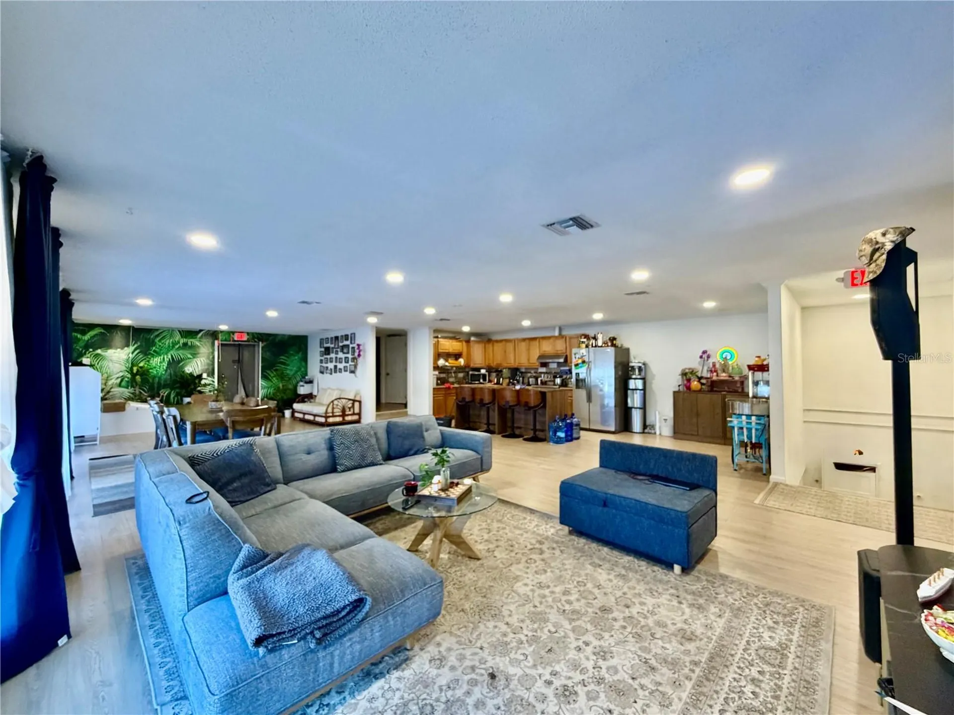 4022 54th Avenue N St Petersburg FL 33714
