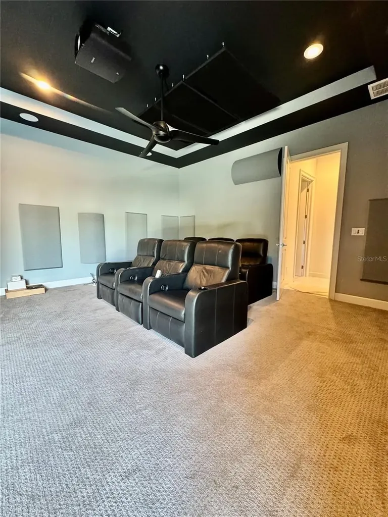 8533 S Lake Circle Fort Myers FL 33908