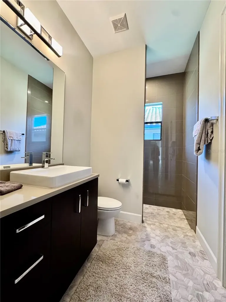 8533 S Lake Circle Fort Myers FL 33908