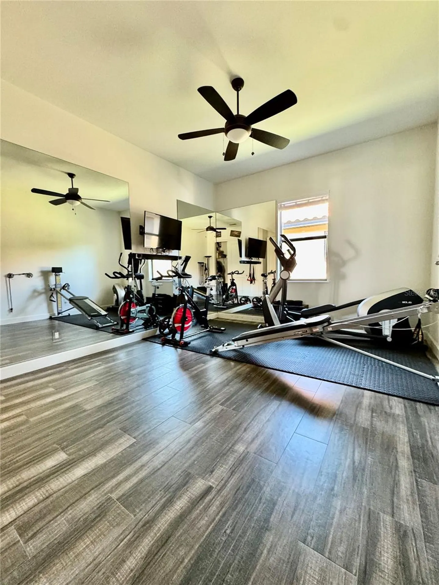 8533 S Lake Circle Fort Myers FL 33908