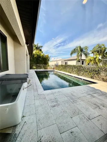 8533 S Lake Circle Fort Myers FL 33908