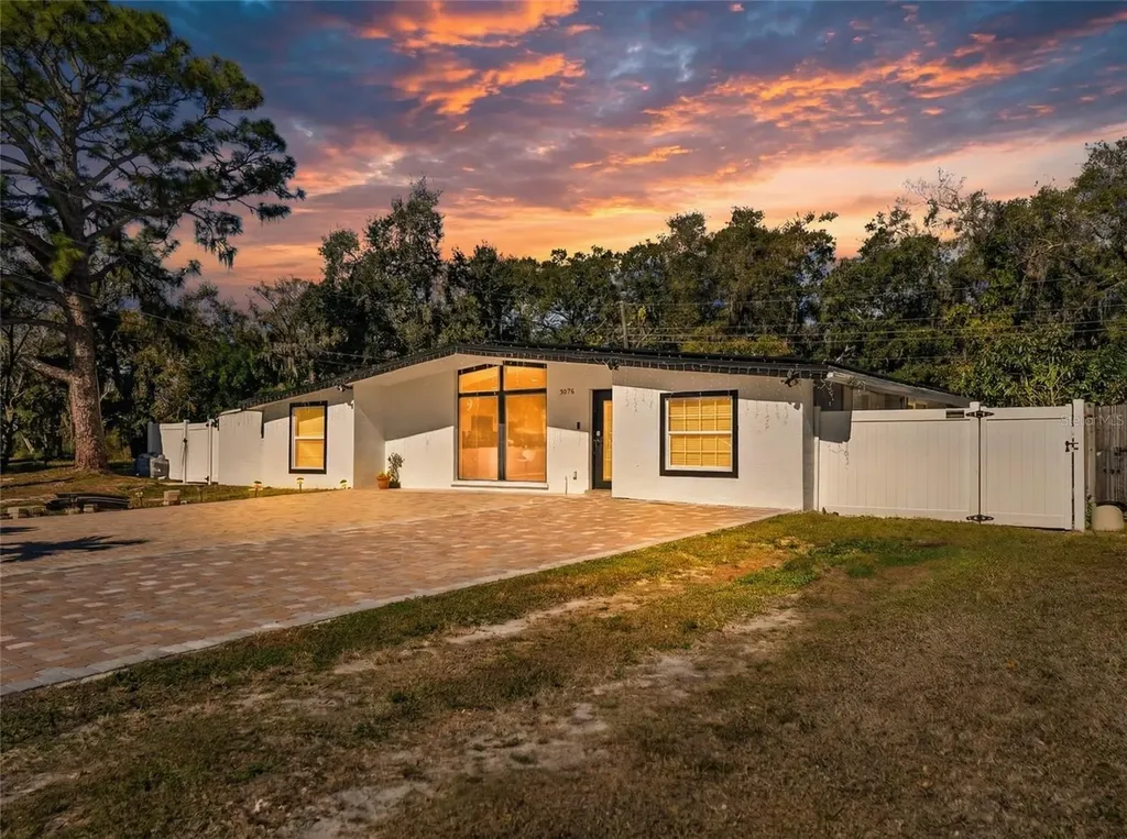 3675 Prudence Drive Sarasota FL 34235