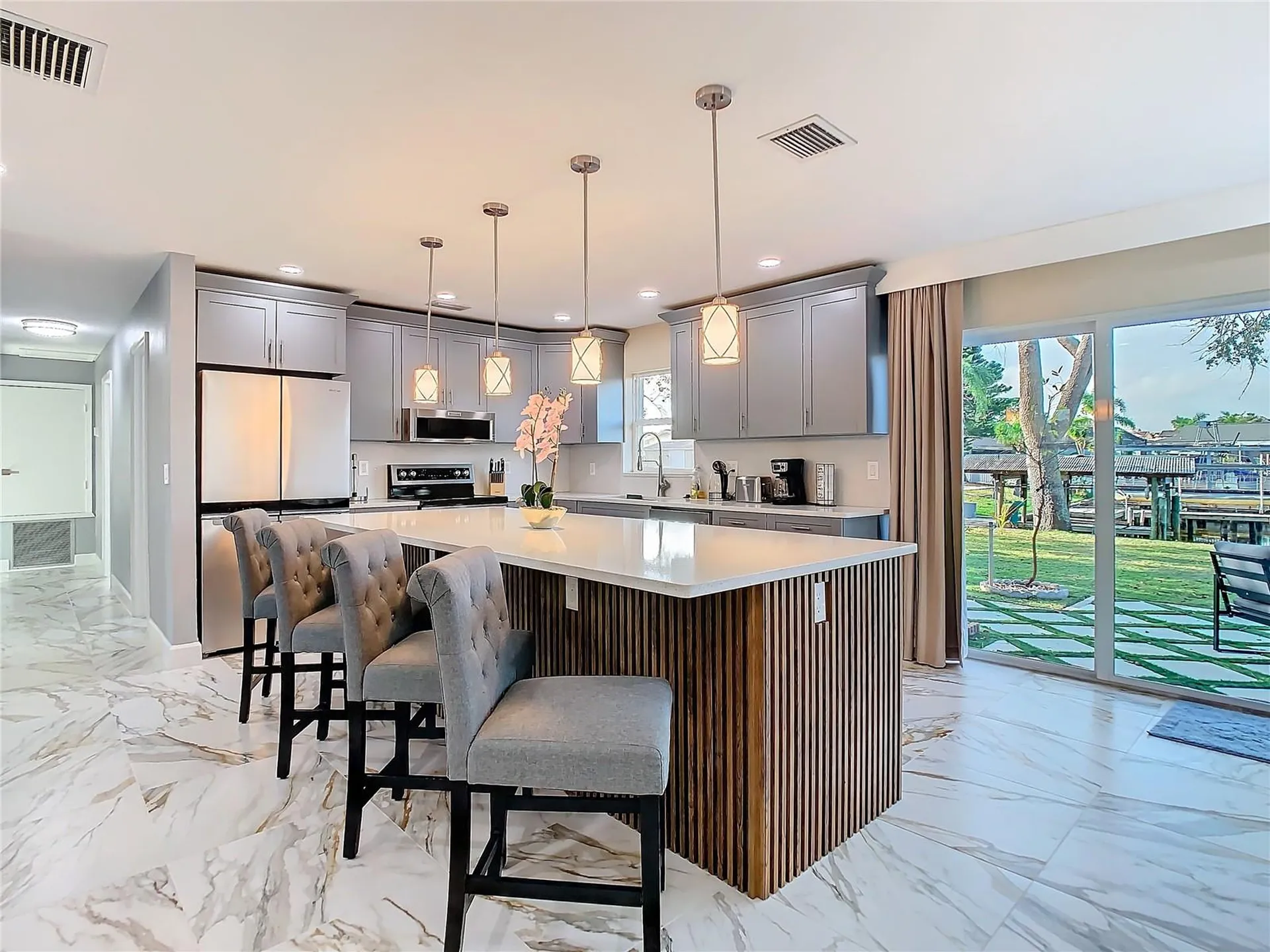 10704 Donbrese Avenue Tampa FL 33615