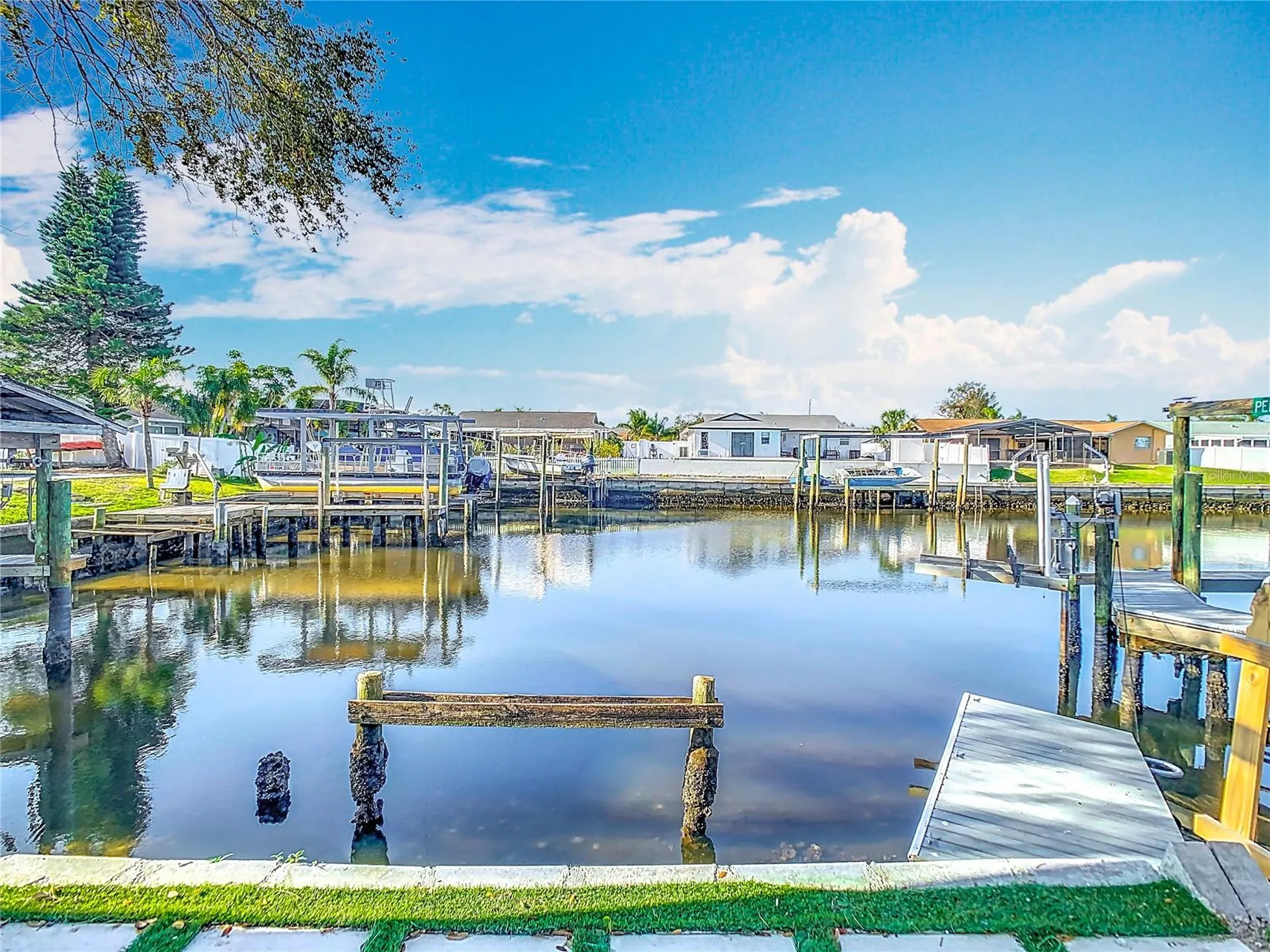 10704 Donbrese Avenue Tampa FL 33615