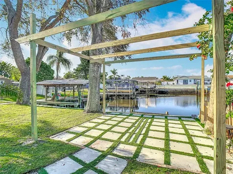 10704 Donbrese Avenue Tampa FL 33615