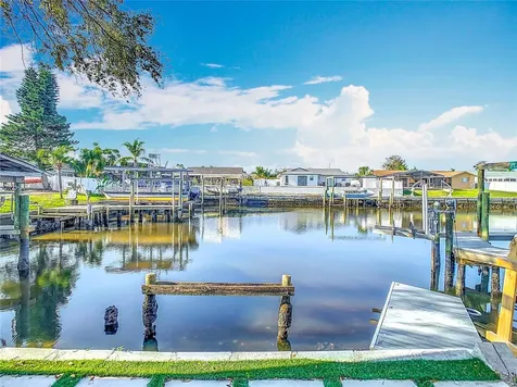 10704 Donbrese Avenue Tampa FL 33615