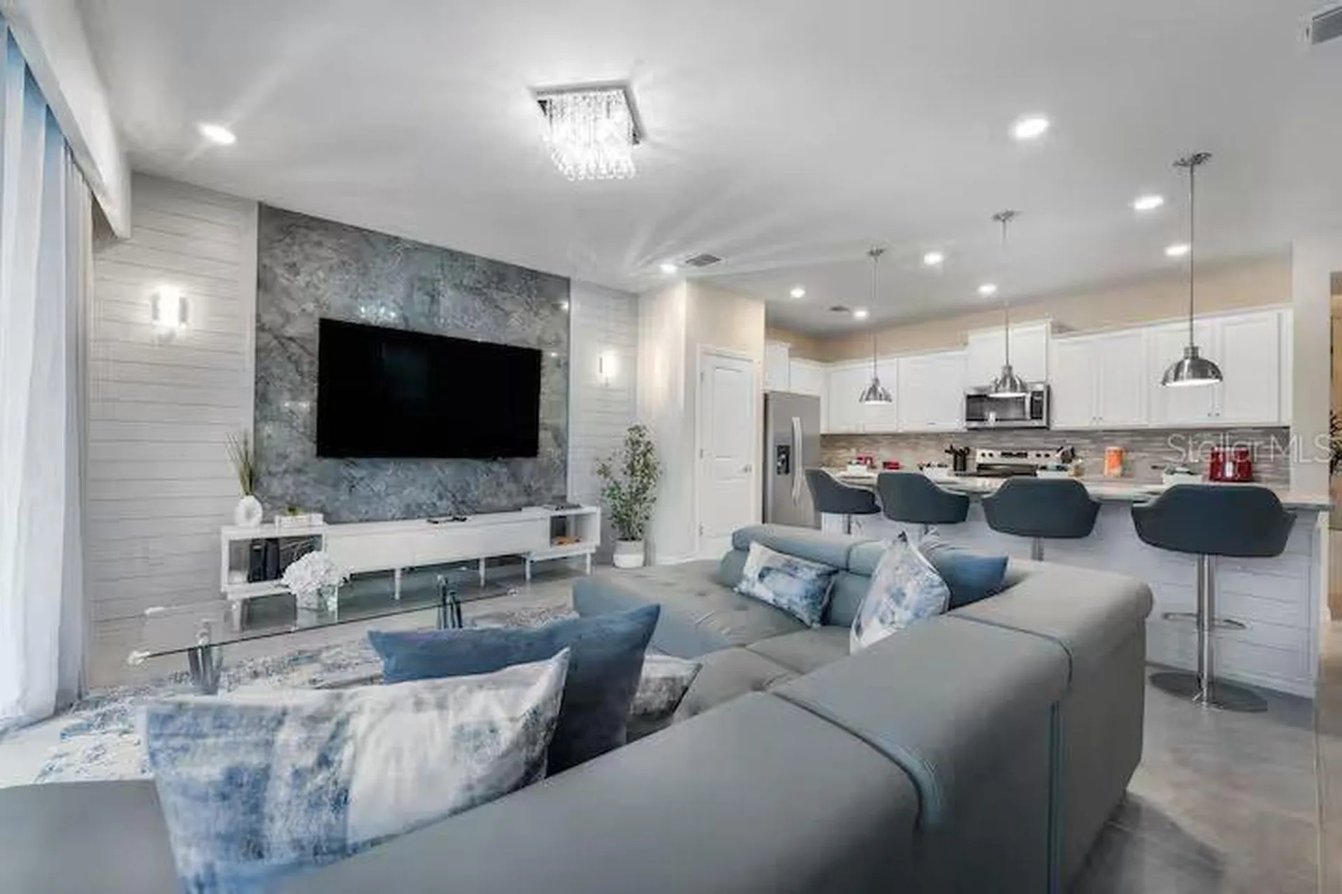 4030 Lana Avenue Davenport FL 33897