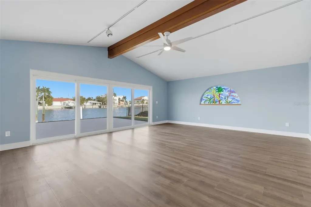 11145 4th Street E Treasure Island FL 33706