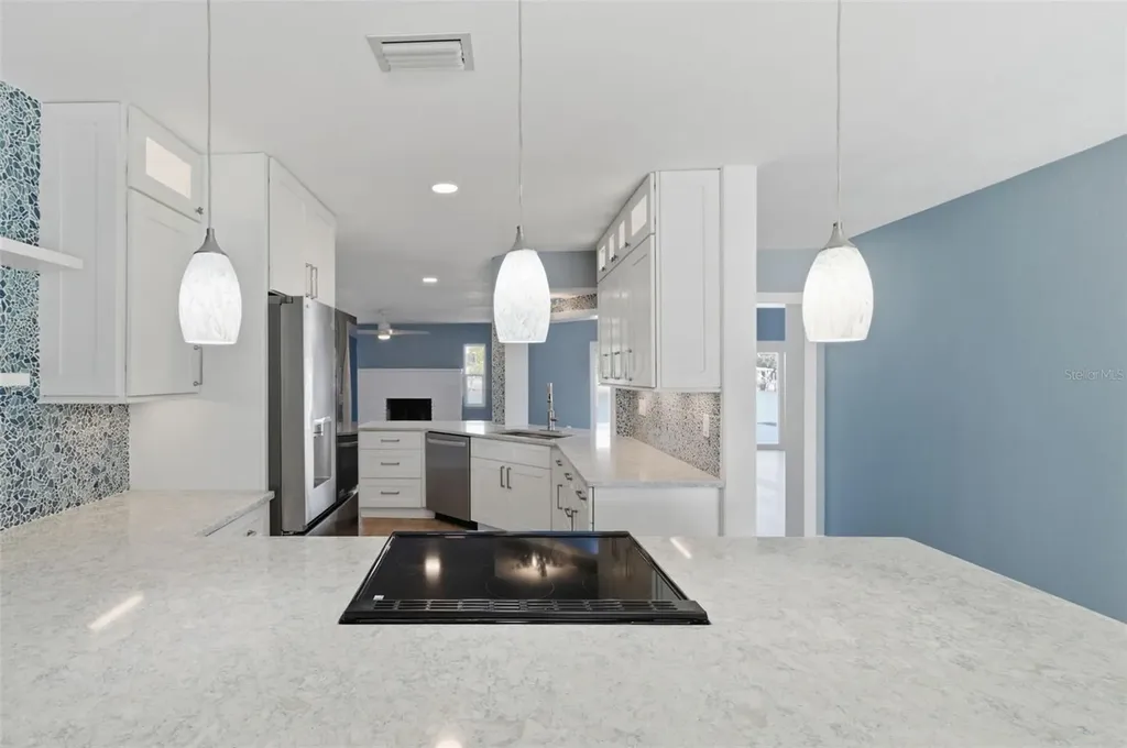 11145 4th Street E Treasure Island FL 33706