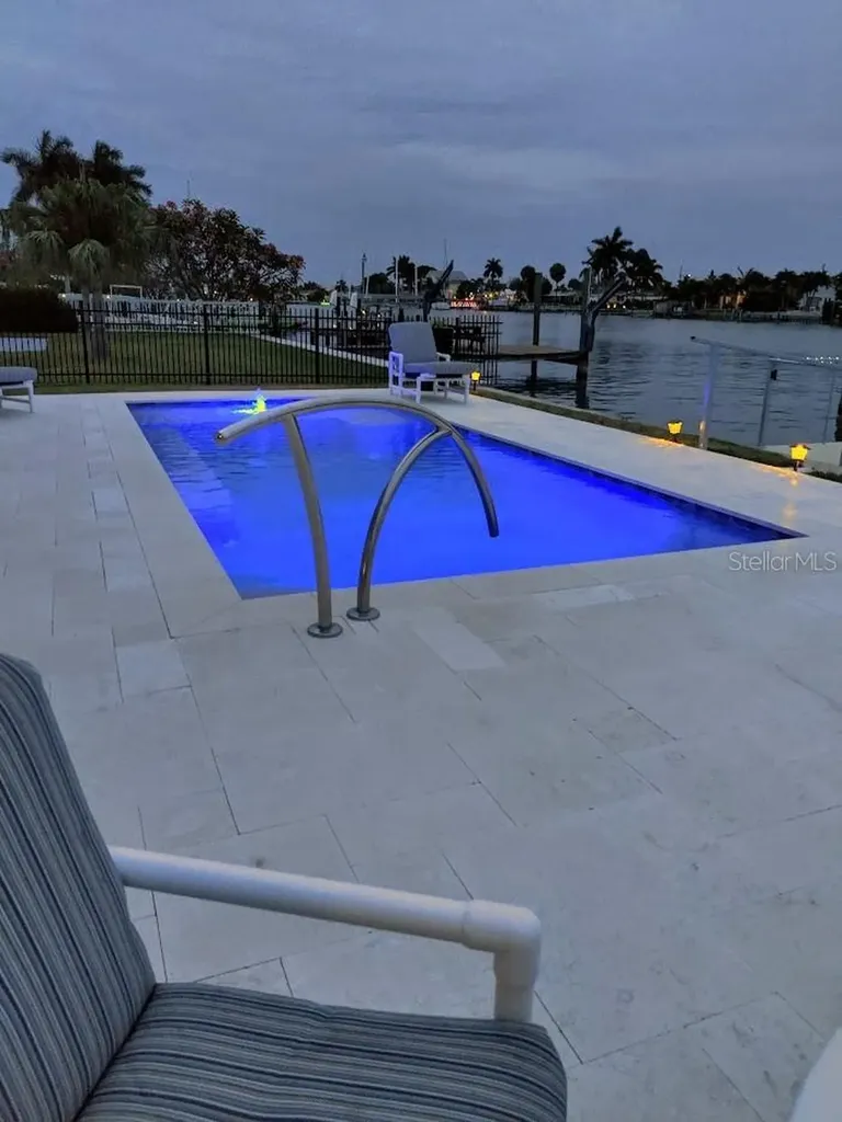 11145 4th Street E Treasure Island FL 33706