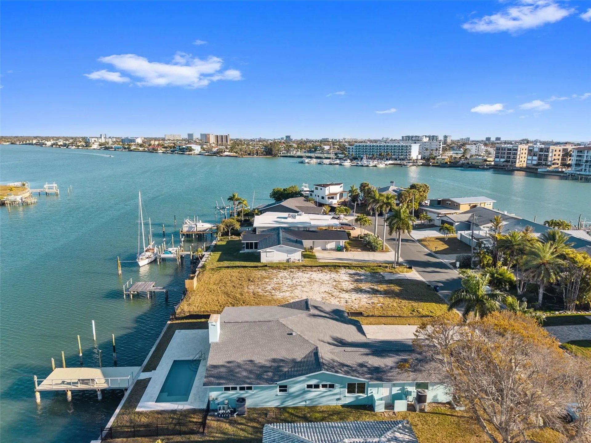 11145 4th Street E Treasure Island FL 33706