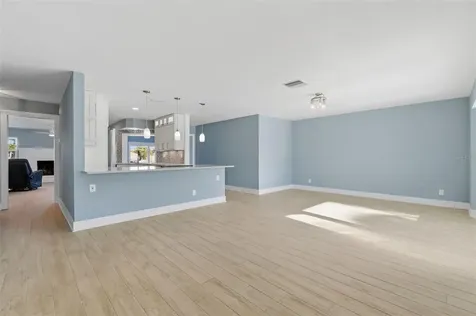 11145 4th Street E Treasure Island FL 33706