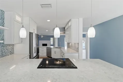 11145 4th Street E Treasure Island FL 33706