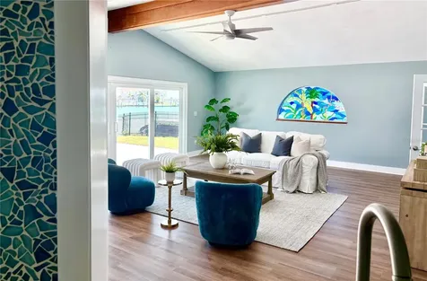 11145 4th Street E Treasure Island FL 33706