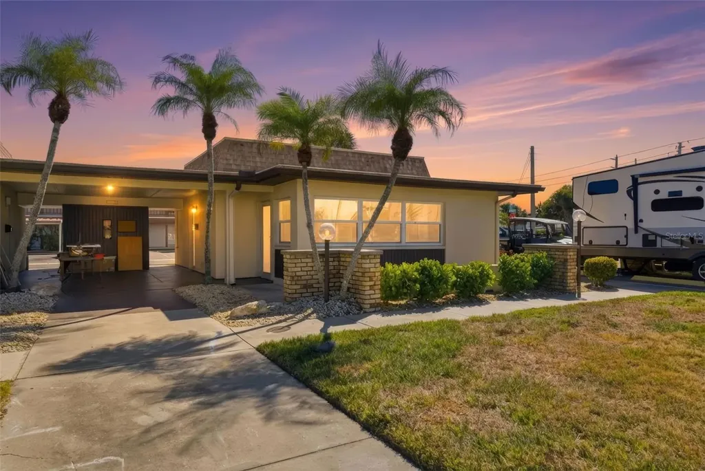 5153 Turquoise Lane New Port Richey FL 34652