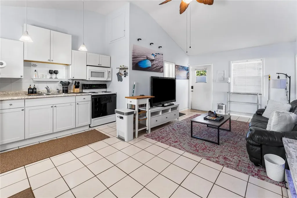 2114 59th Street S Gulfport FL 33707