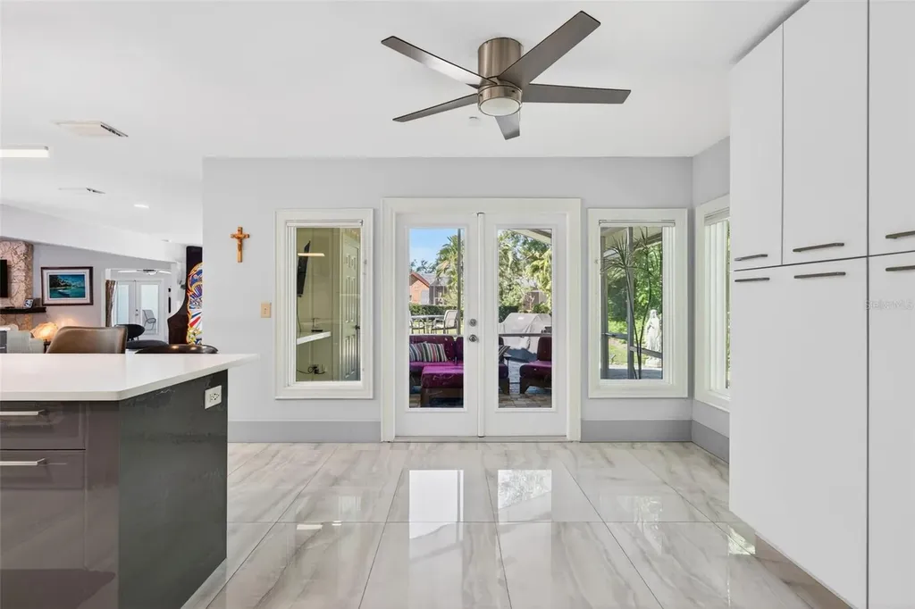 2392 Landings Circle Bradenton FL 34209
