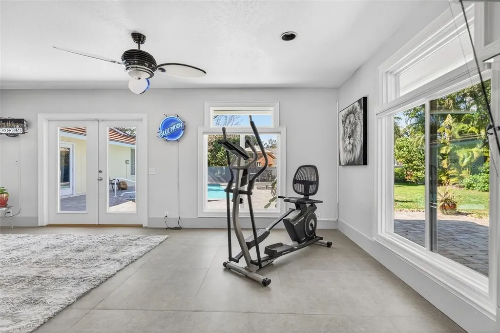 2392 Landings Circle Bradenton FL 34209