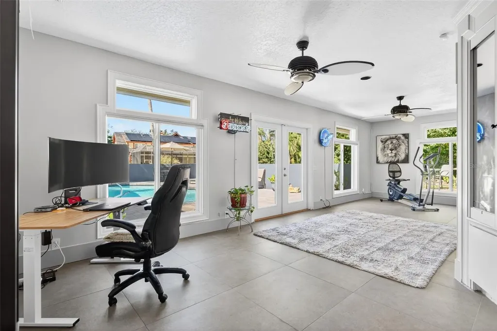 2392 Landings Circle Bradenton FL 34209