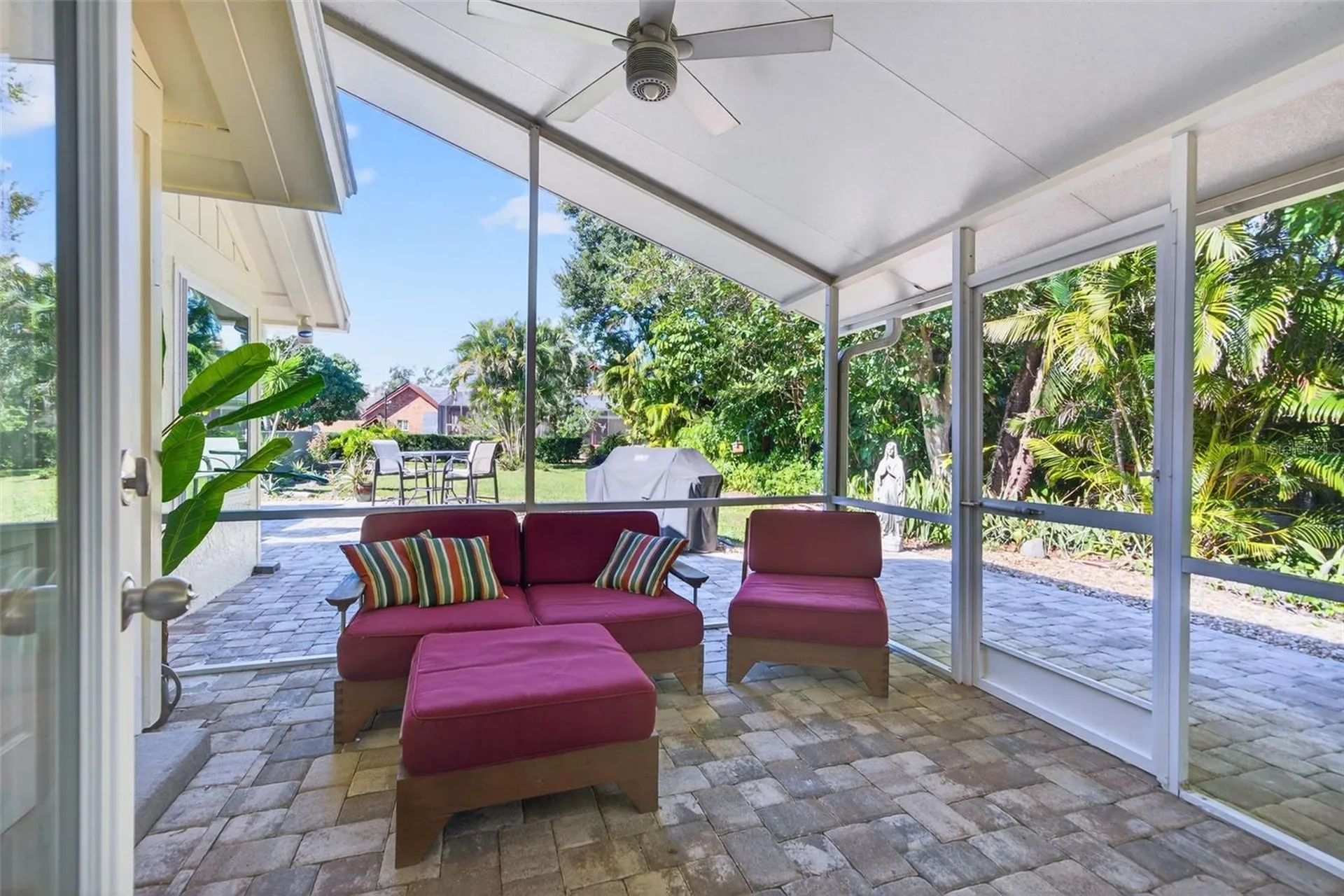 2392 Landings Circle Bradenton FL 34209