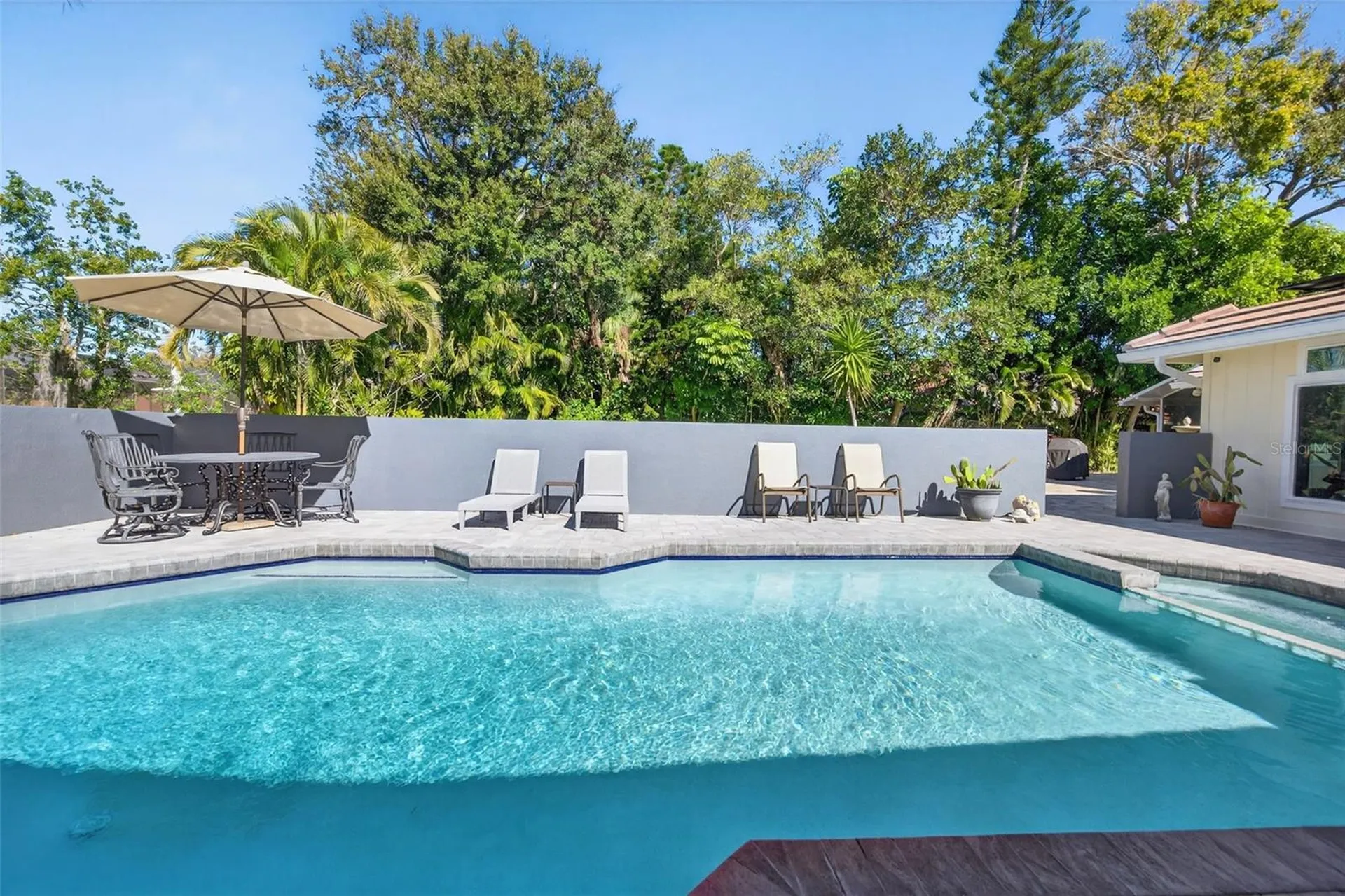 2392 Landings Circle Bradenton FL 34209