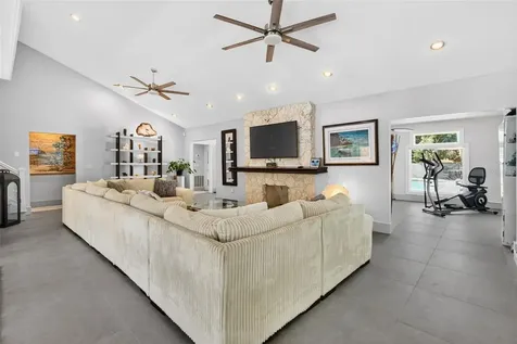 2392 Landings Circle Bradenton FL 34209