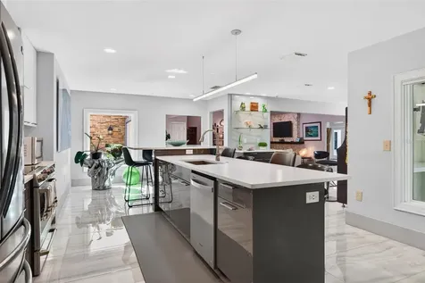 2392 Landings Circle Bradenton FL 34209