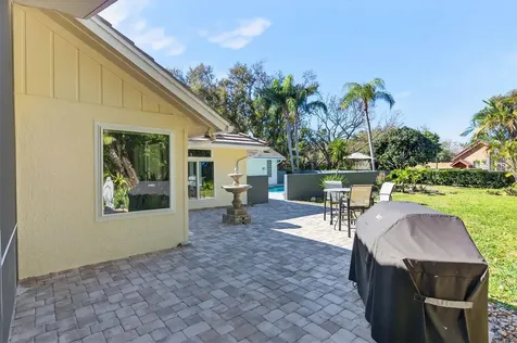 2392 Landings Circle Bradenton FL 34209