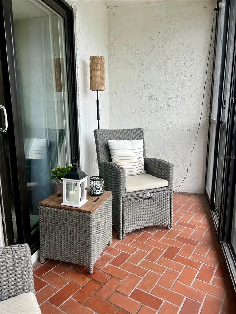1151 Pine Ridge Circle W Tarpon Springs FL 34688