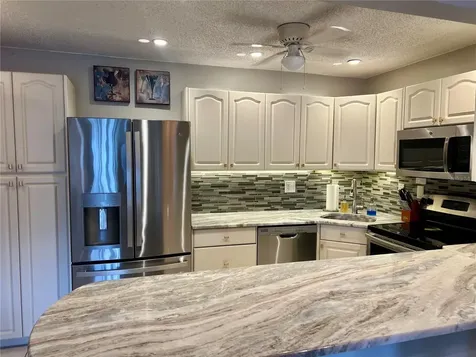 1151 Pine Ridge Circle W Tarpon Springs FL 34688