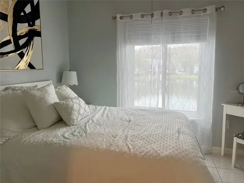 1151 Pine Ridge Circle W Tarpon Springs FL 34688
