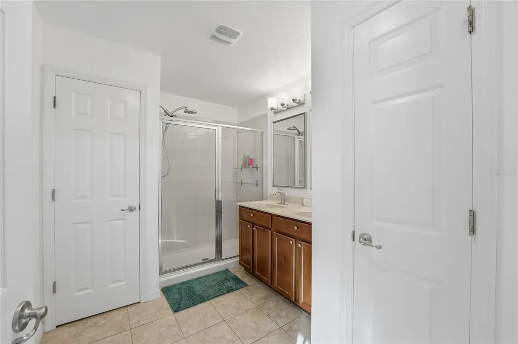 6382 Golden Dewdrop Trail Windermere FL 34786