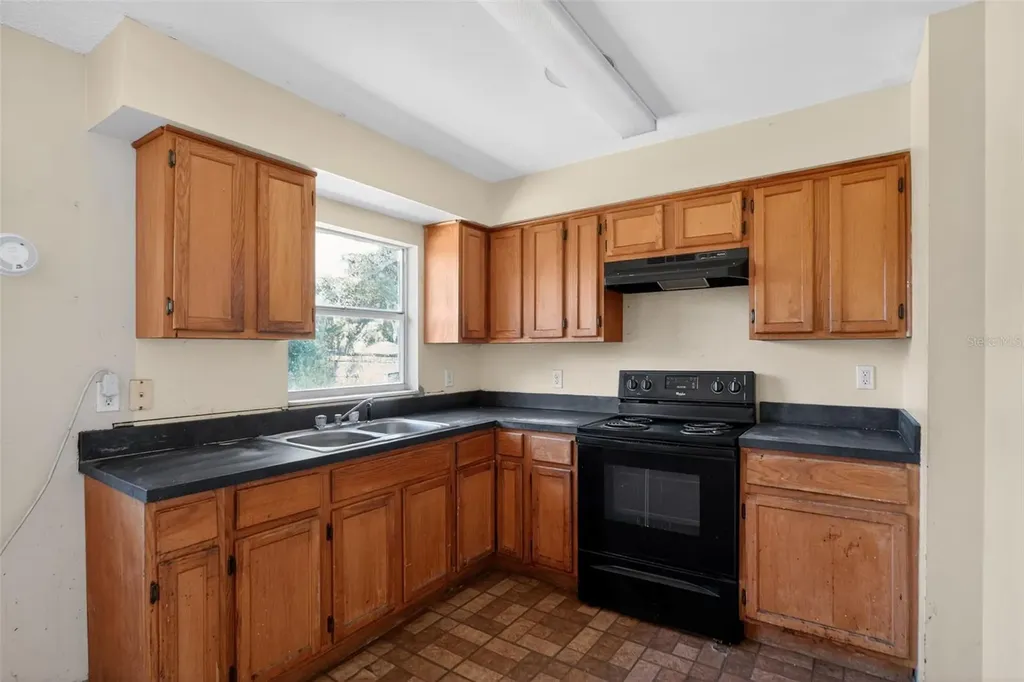 540 Pine Court Altamonte Springs FL 32714