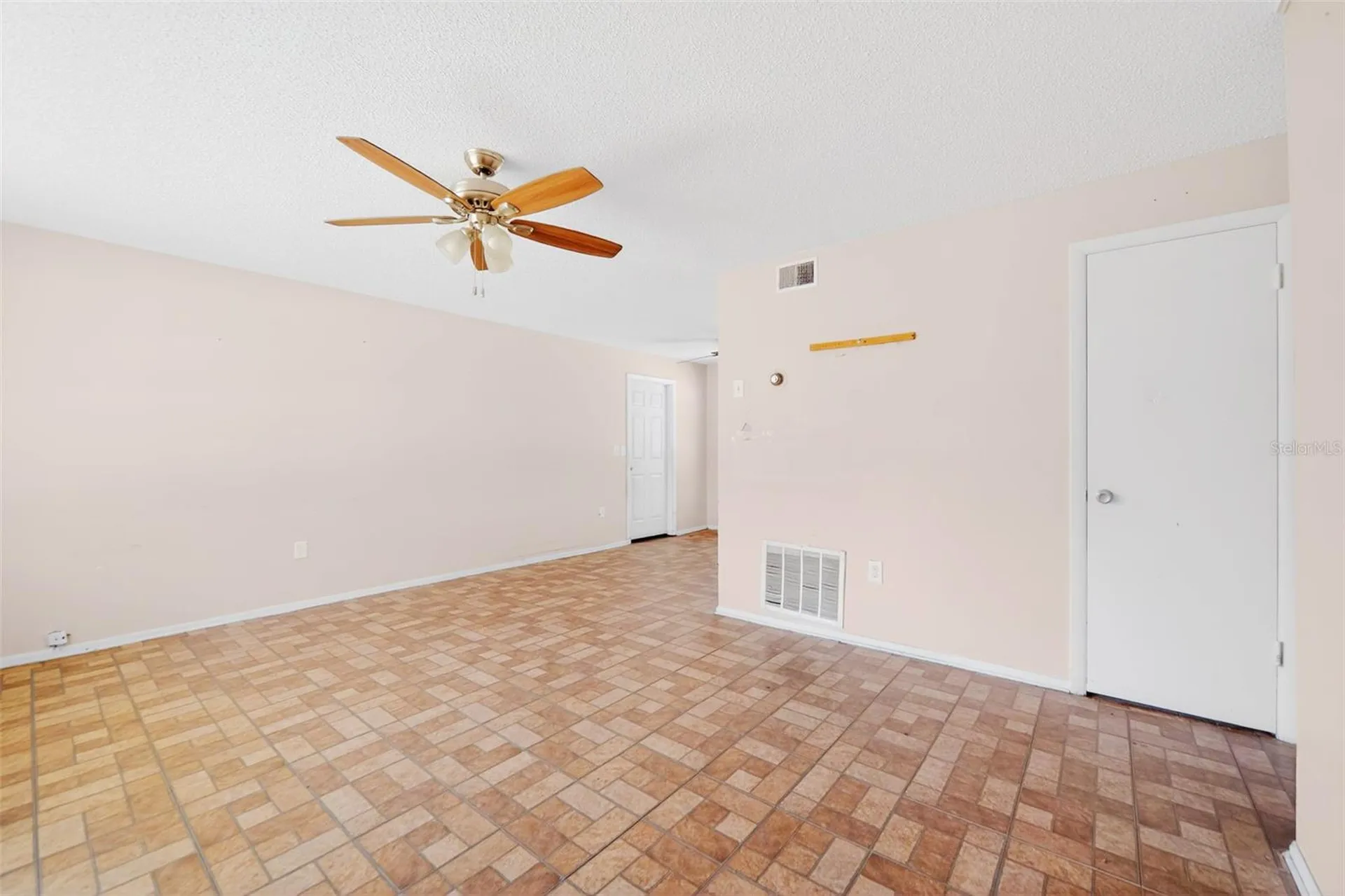 540 Pine Court Altamonte Springs FL 32714