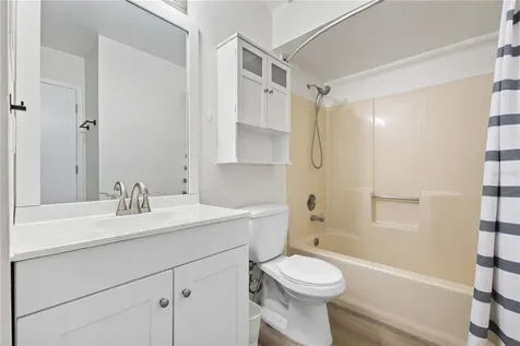 5606 Blue Shadows Court Orlando FL 32811