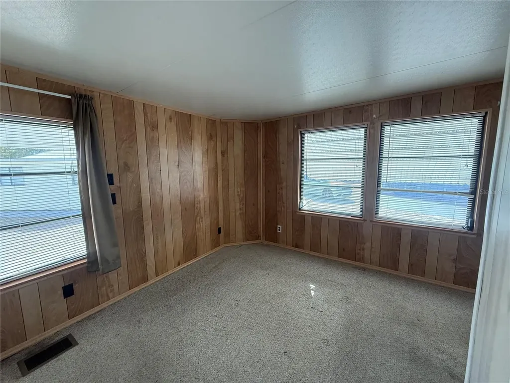 9514 Black Bear Drive Weeki Wachee FL 34613