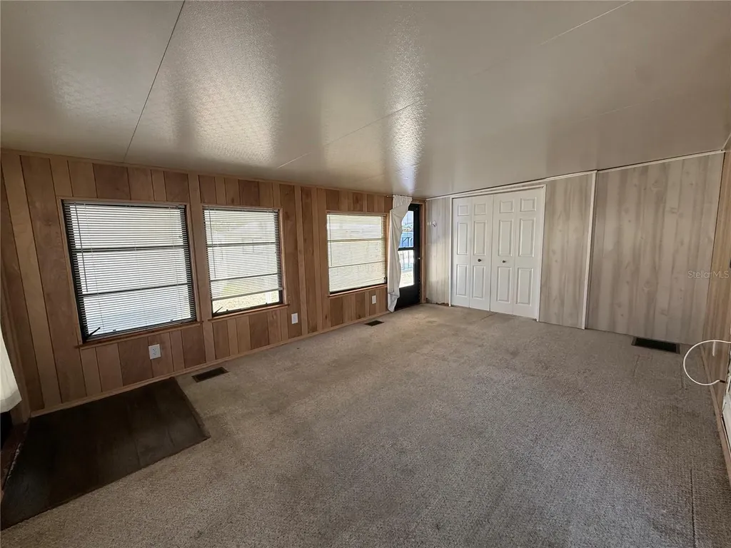 9514 Black Bear Drive Weeki Wachee FL 34613