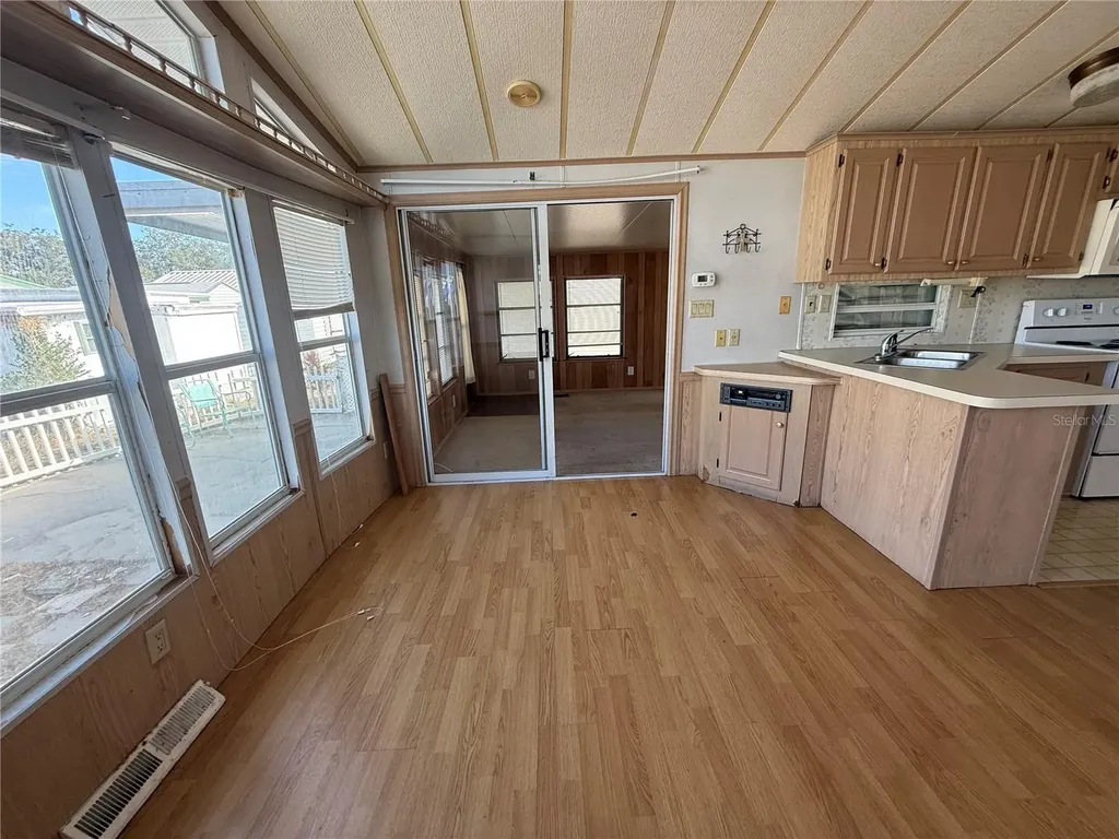 9514 Black Bear Drive Weeki Wachee FL 34613