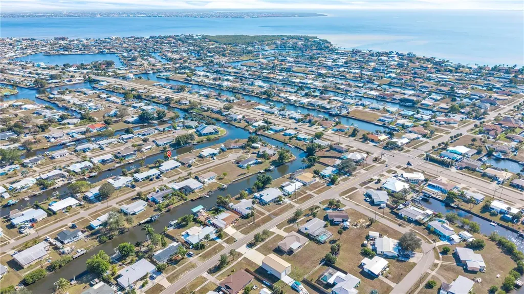 127 Godfrey Avenue NE Port Charlotte FL 33952