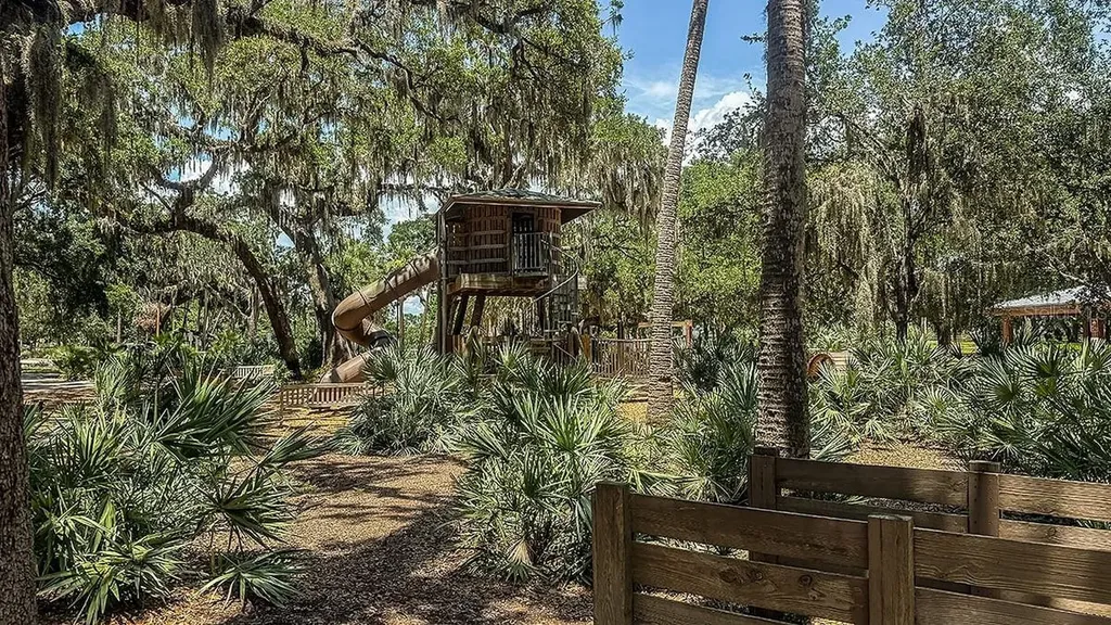 7643 Waterscape Drive Groveland FL 34736